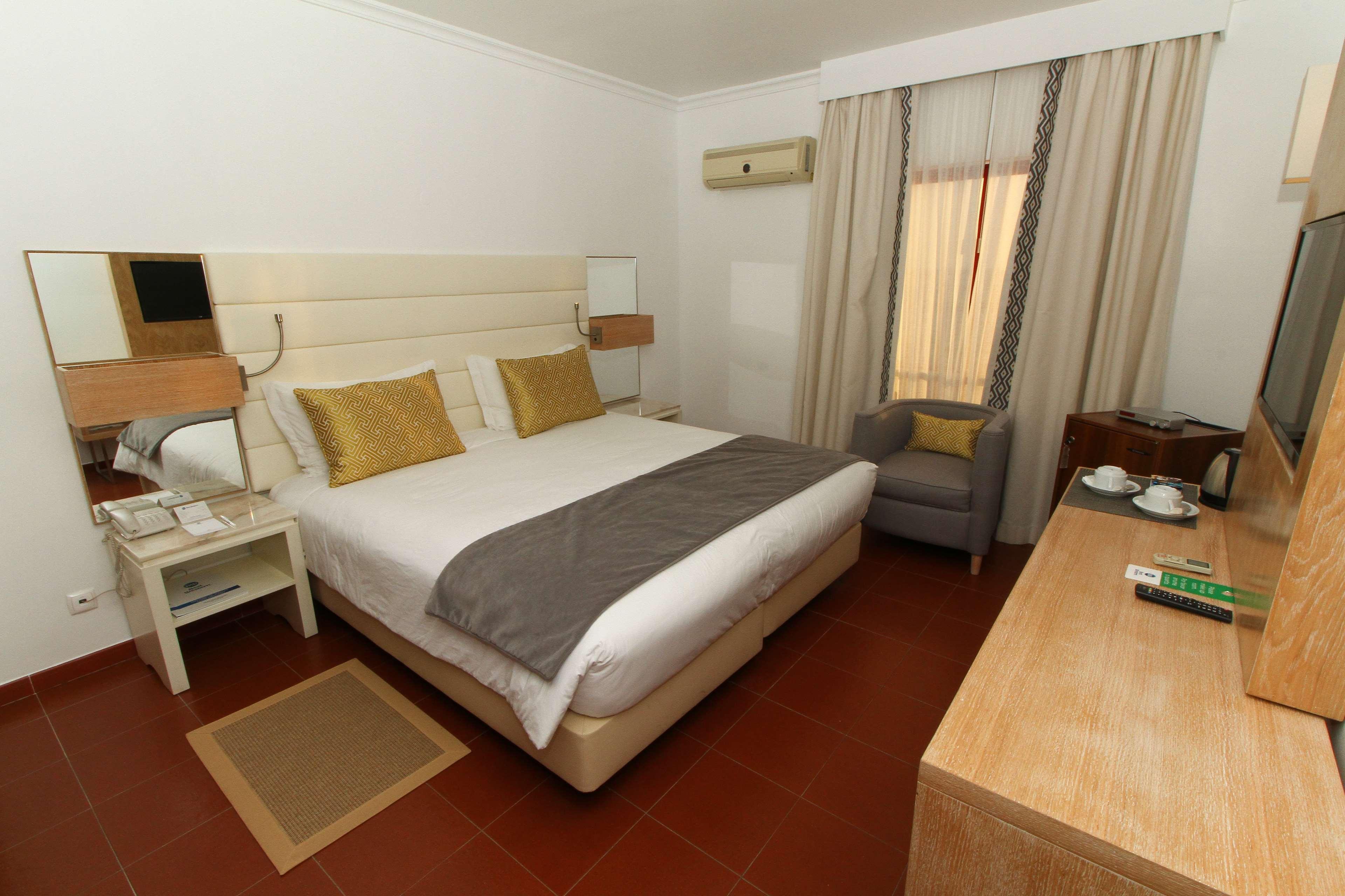 Best Western Hotel Dom Bernardo FAO Dış mekan fotoğraf