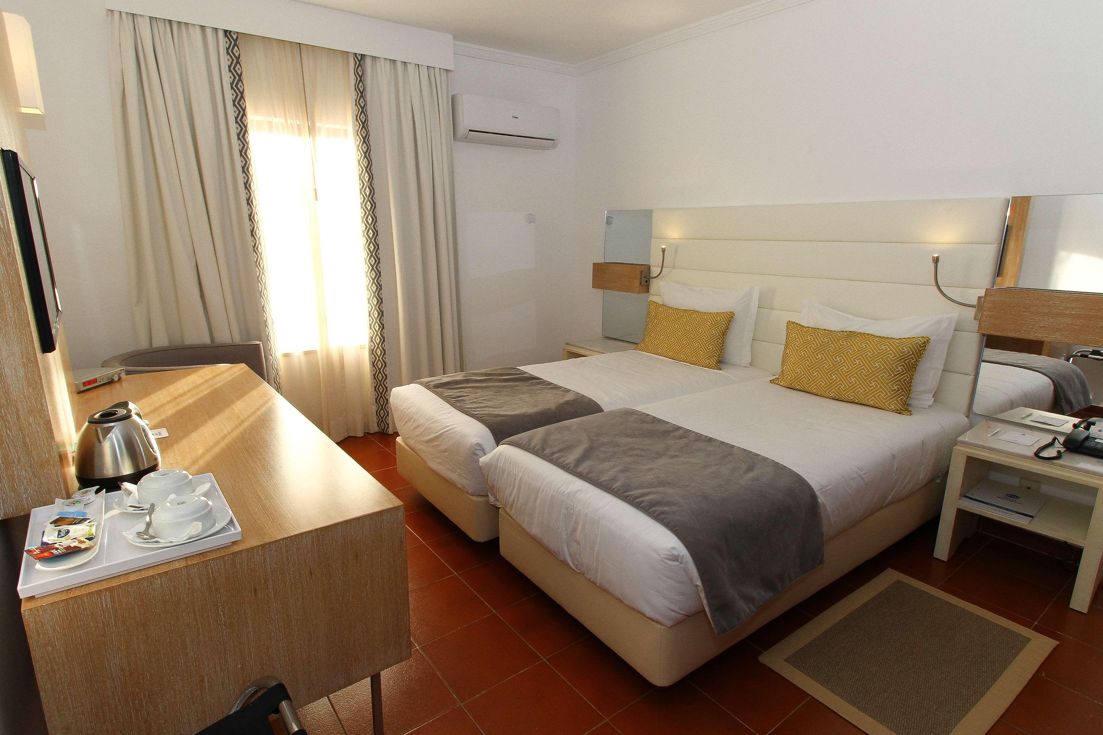 Best Western Hotel Dom Bernardo FAO Dış mekan fotoğraf